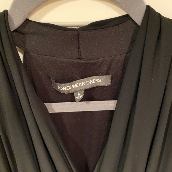 Beautiful little black dress - Picture 5 of 7